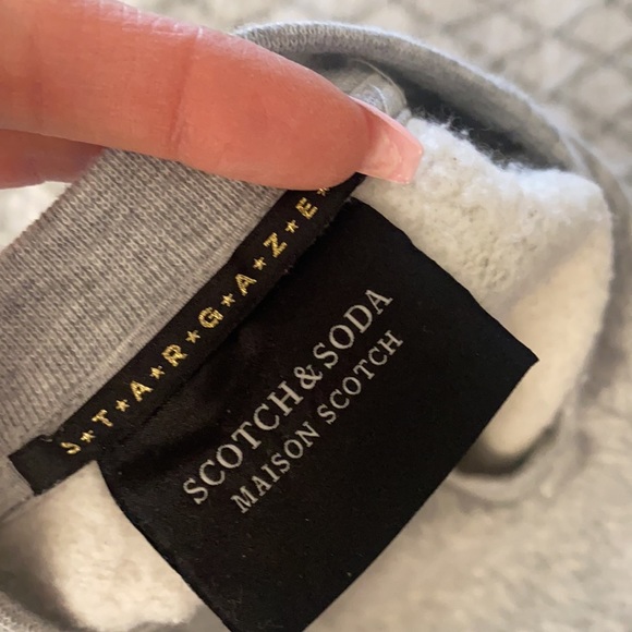 Sweatshirt Gray with embroidery sleeve - Picture 5 of 6